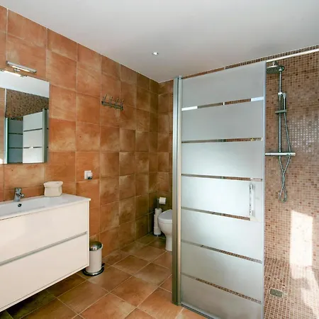 Amazing In With Swimming Pool 度假居 *